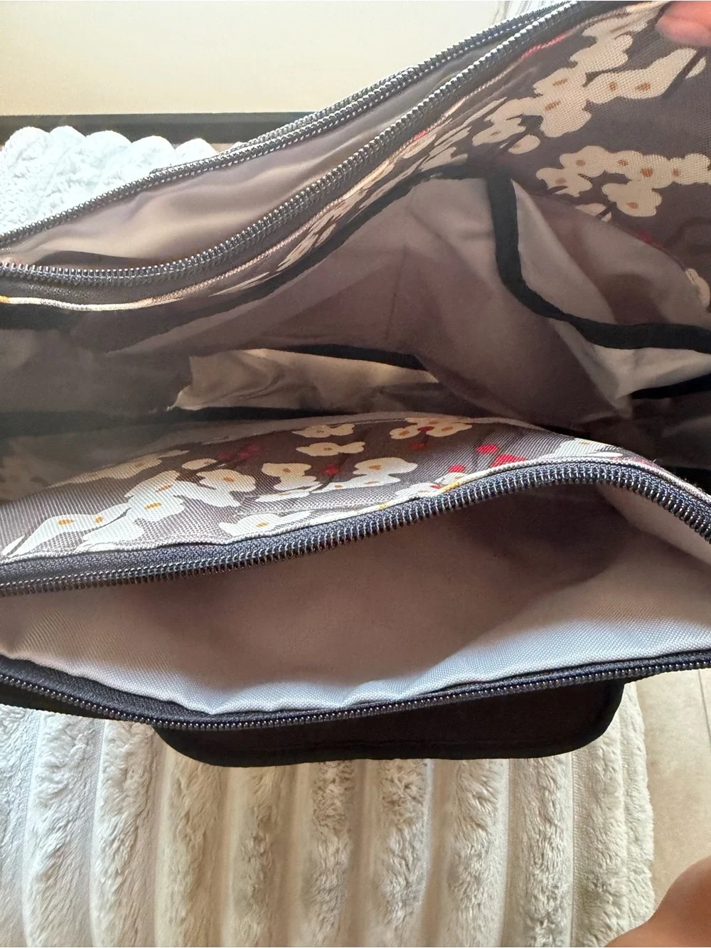 Skip Hop Duo Diaper Bag in Discontinued Cherry Blossom Print